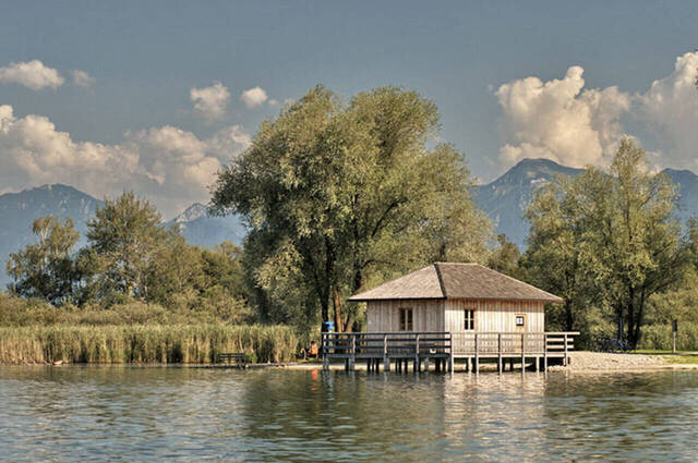 Hütte an der Prienmündung  Foto: Johann Zimmermann