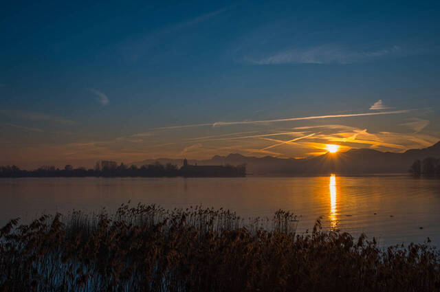 Sonnenaufgang am Turm Ganszipfel  Foto: Thomas Alberer