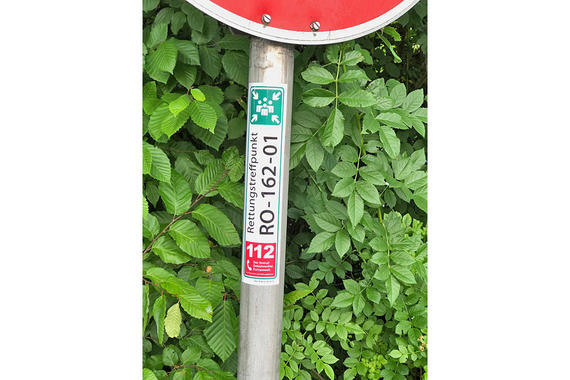 Rettungstreffpunkt RO-162-01  (Gemeinde Prien)  Foto: Claus Linke