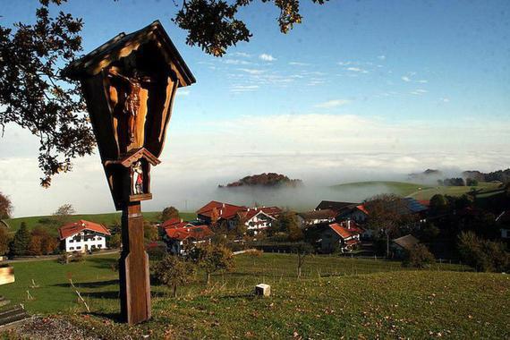 Foto: Anton Hötzelsperger - Ausblick auf Dorf Obereck